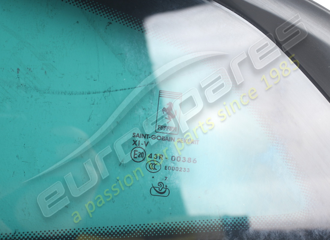 USED FERRARI LH REAR QUARTERLIGHT. PART NUMBER 86871300 (2) used ferrari lh rear quarterlight. part number 86871300 (2)