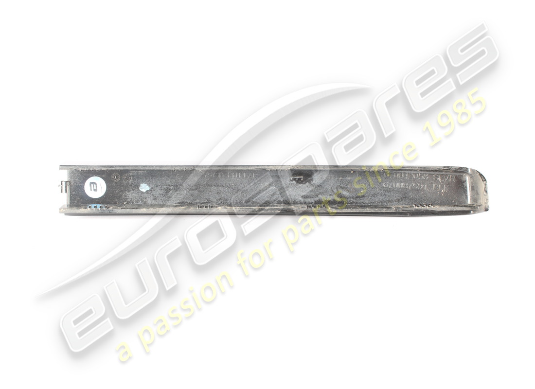 used maserati rh rear cover (black). part number 670093076 (2)