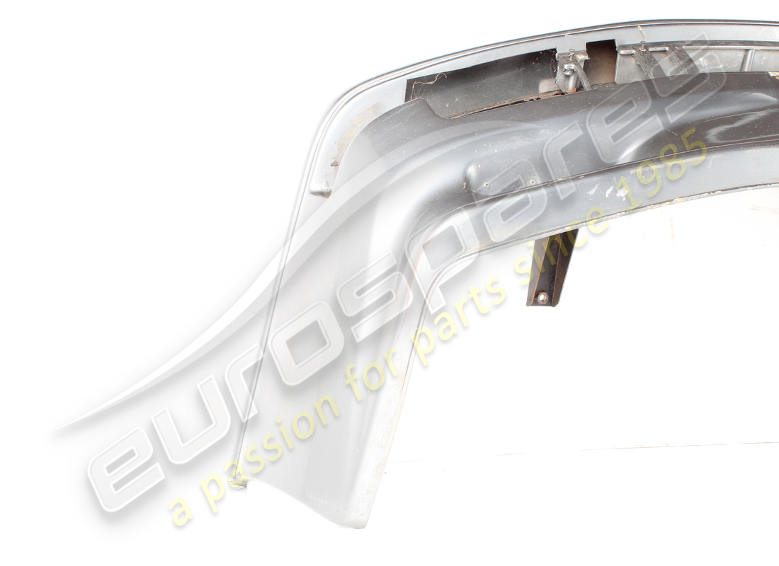 used maserati complete front bumper. part number 376380102 (2)