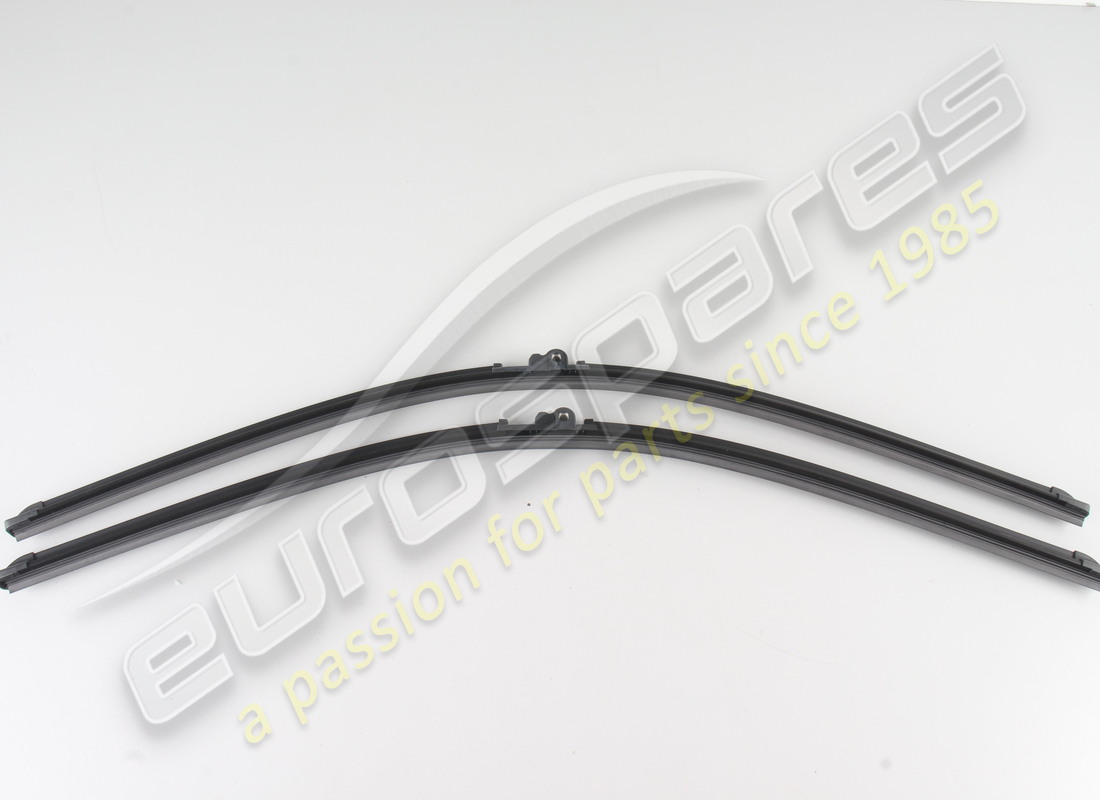 new porsche 1 set of wiper blades. part number 95562894103 (1)