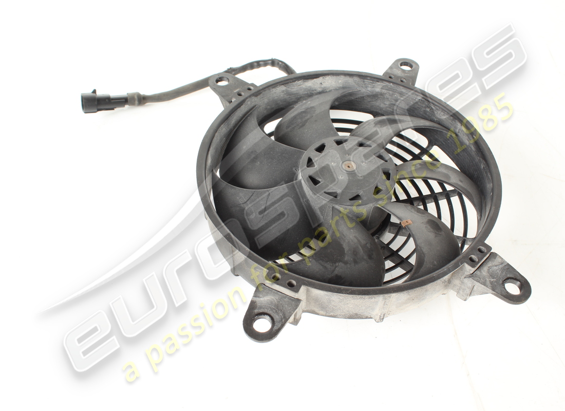 used ferrari complete electric fan. part number 277070 (2)