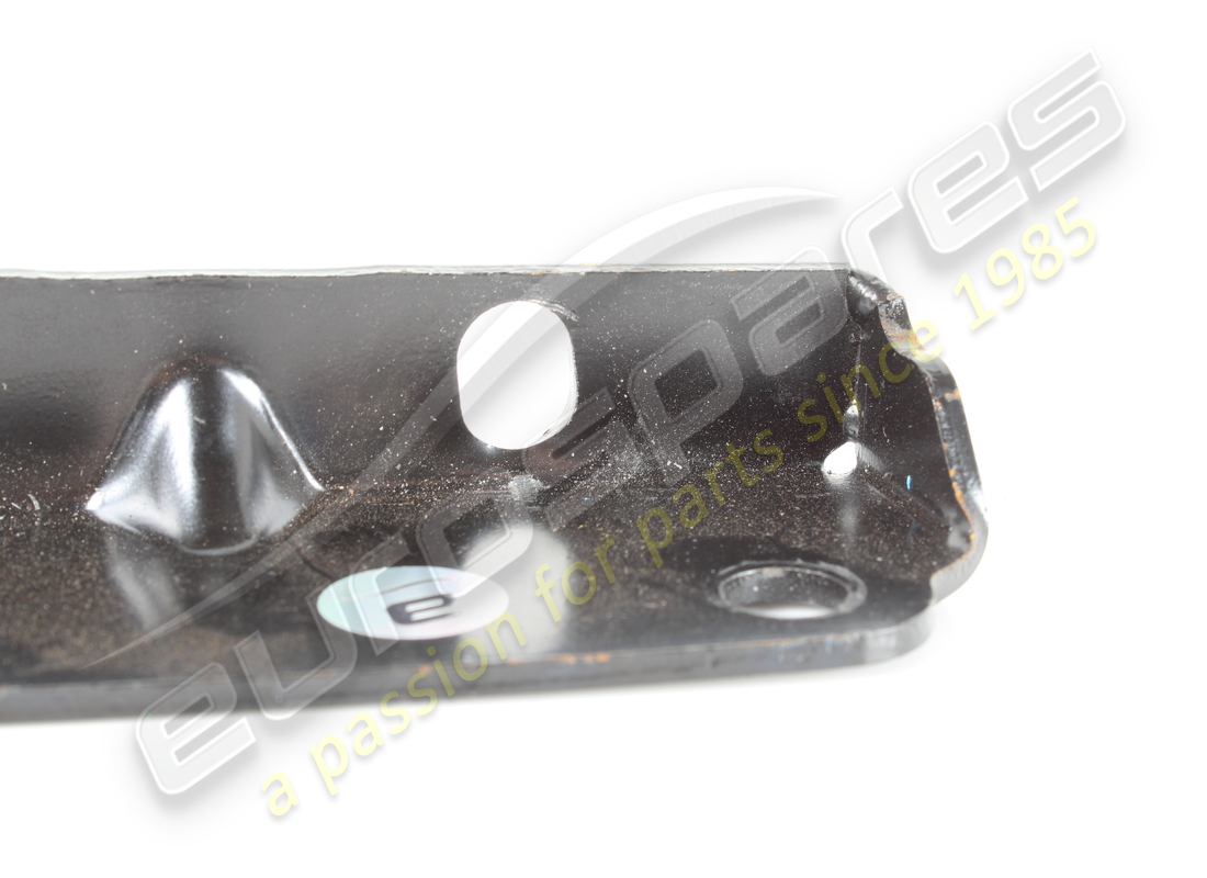 used ferrari rh bracket. part number 80637200 (2)