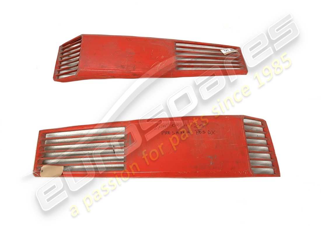 new eurospares lamborghini countach 25th rh & lh rear air intake (modified). part number eap1447569 (1)