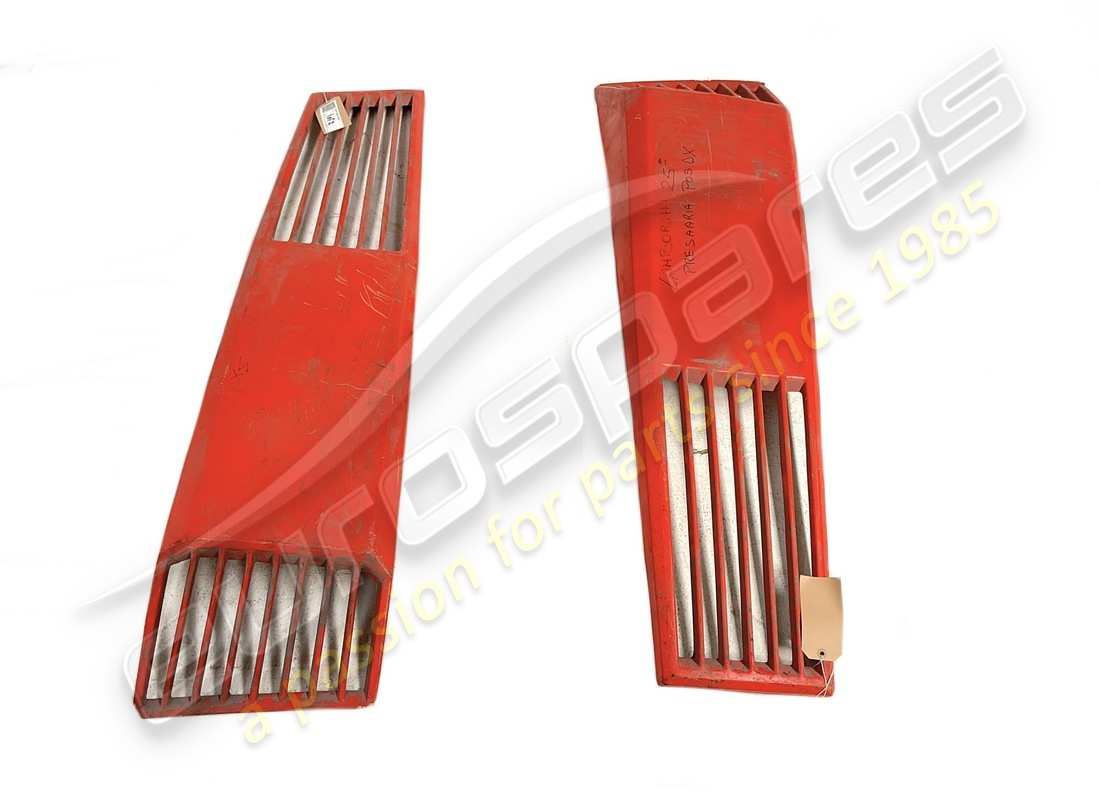 new eurospares lamborghini countach 25th rh & lh rear air intake (modified). part number eap1447569 (2)