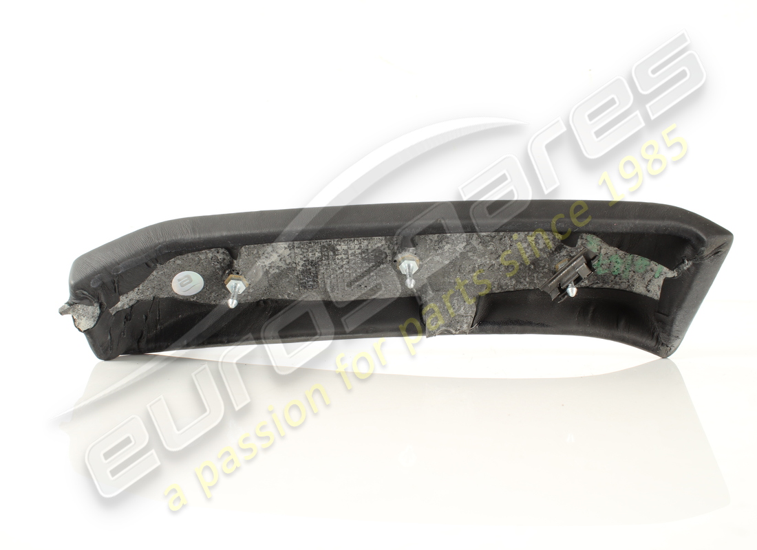 damaged ferrari rh glove compartment trim. part number 839403.. (2)