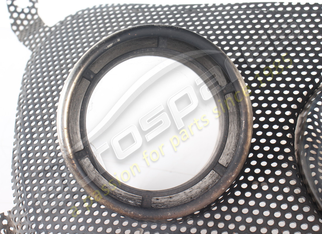 USED FERRARI RH EXHAUST TAILPIPE TIP. PART NUMBER 87787300 (4) used ferrari rh exhaust tailpipe tip. part number 87787300 (4)