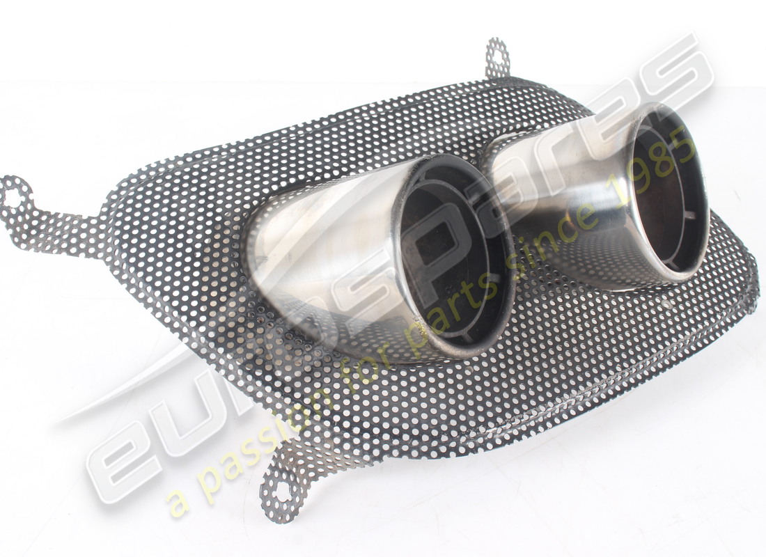 USED FERRARI RH EXHAUST TAILPIPE TIP. PART NUMBER 87787300 (2) used ferrari rh exhaust tailpipe tip. part number 87787300 (2)