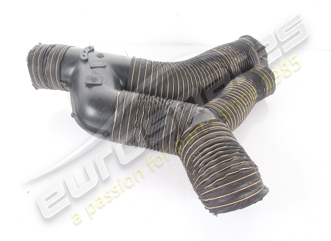 used eurospares lh air switch with ducting. part number eap1726350 (2)