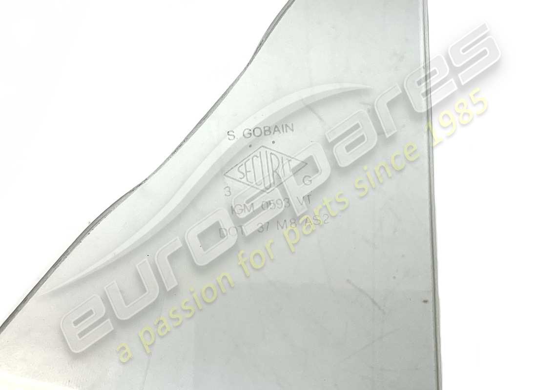 new (other) ferrari lh front quarter light glass. part number 20284105 (2)
