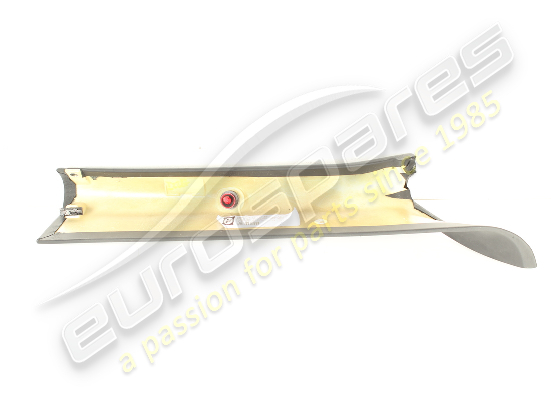 used ferrari ricoprimento montante parabr. part number 860091 (2)