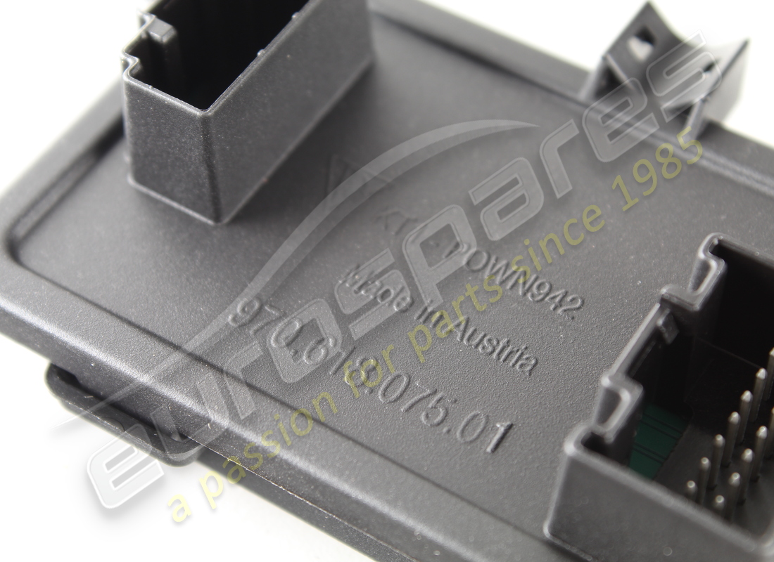 new porsche electronic control module. part number 97061807501 (3)