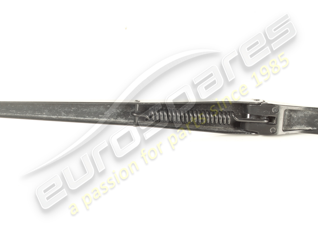used ferrari passenger side windscreen wi. part number 82196200 (5)