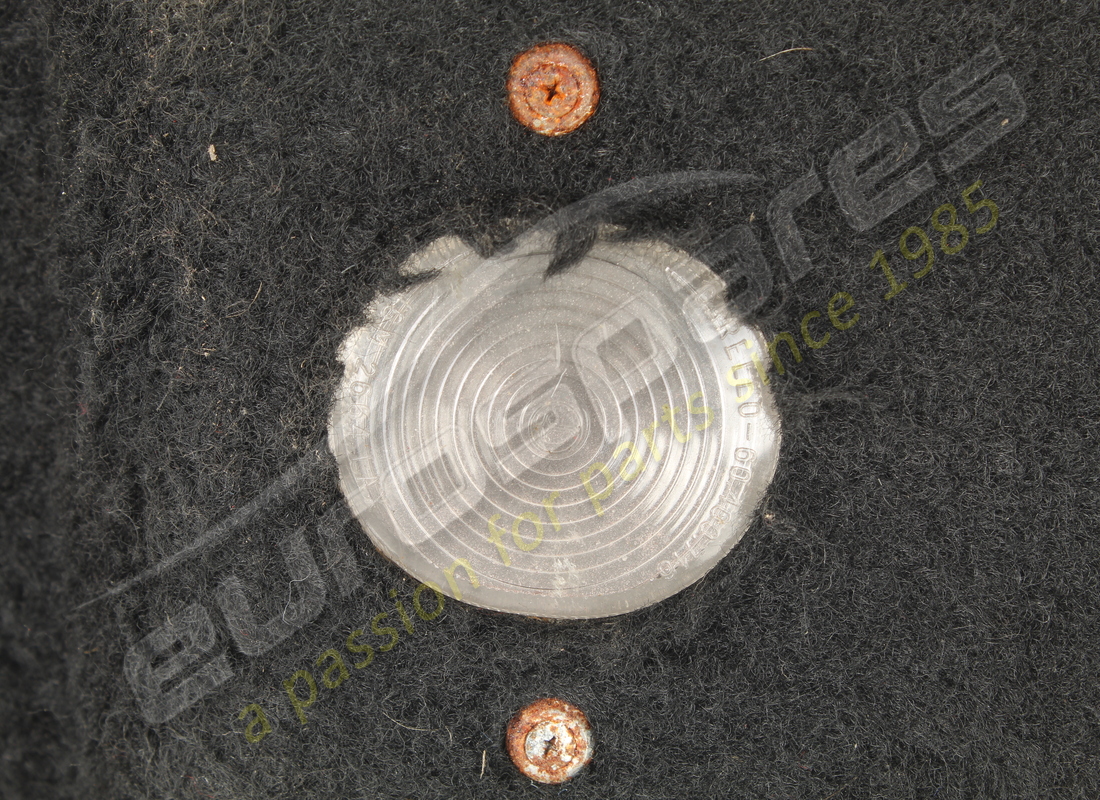 used ferrari lh shield. part number 61945200 (3)