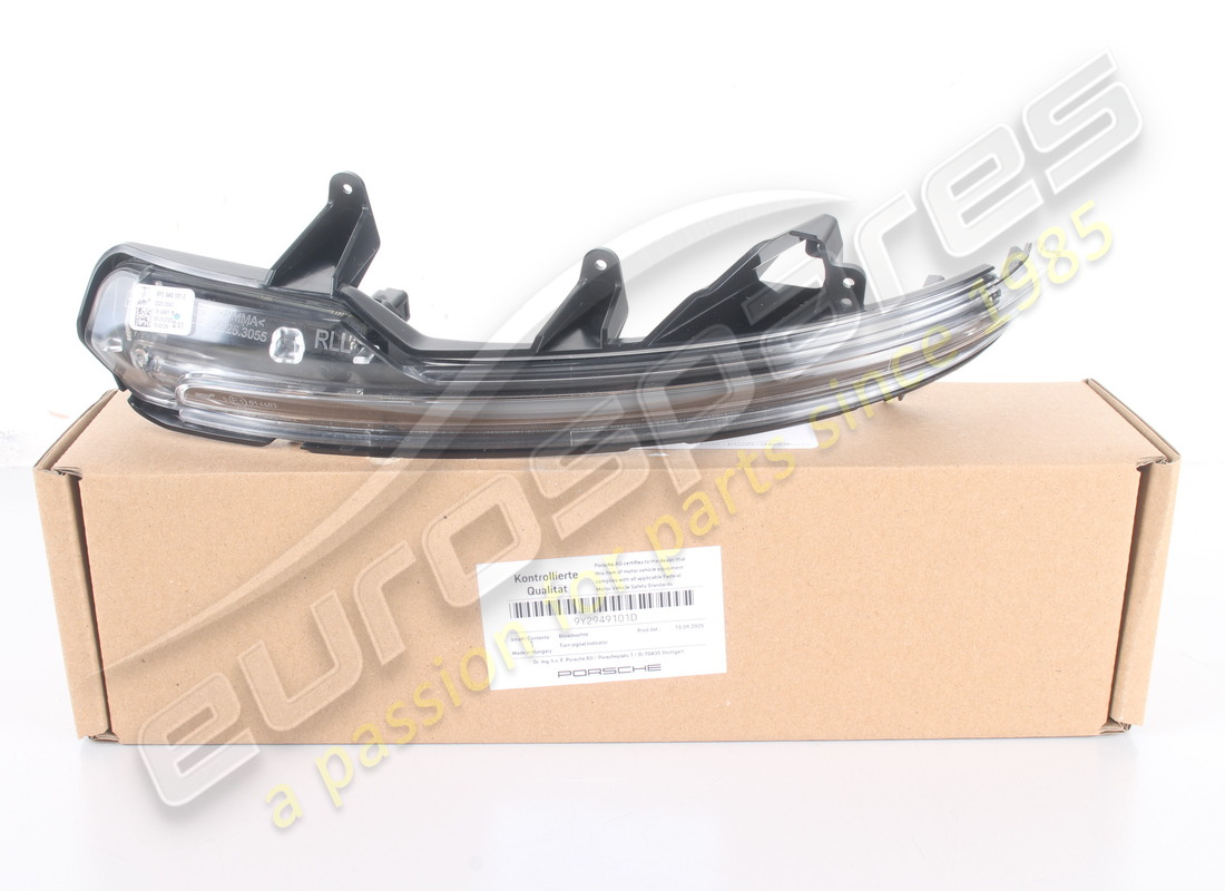 new porsche turn signal indicator. part number 9y2949101d (1)