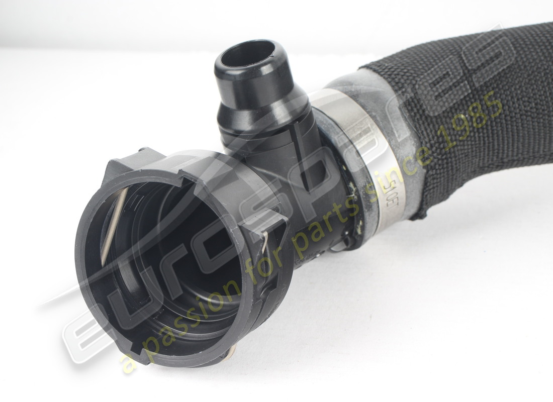 new porsche water hose. part number 992121641 (2)
