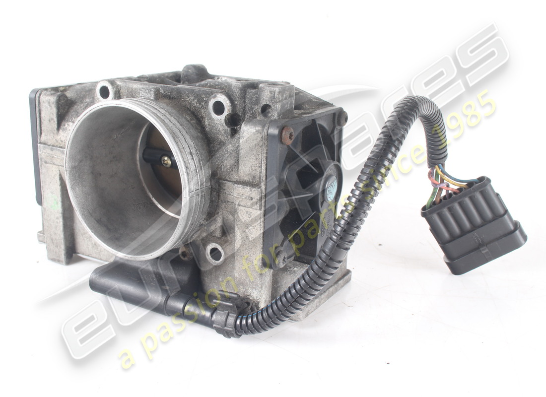 USED Maserati THROTTLE BODY . PART NUMBER 585064604 (1)