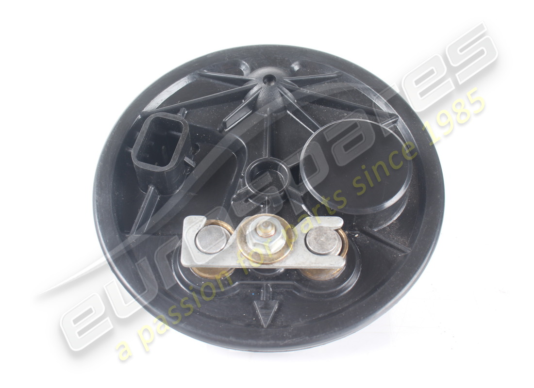 used maserati fuel pump cover. part number 393750130 (2)