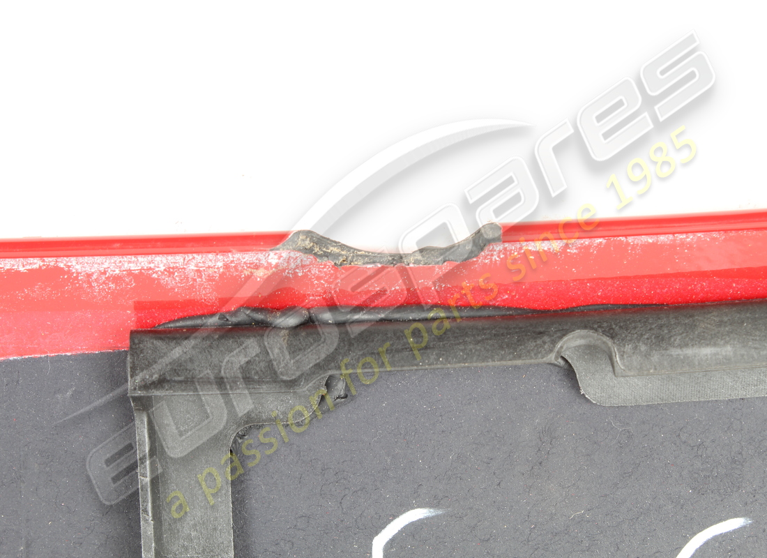 damaged ferrari complete upper spoiler cover. part number 985821722 (6)