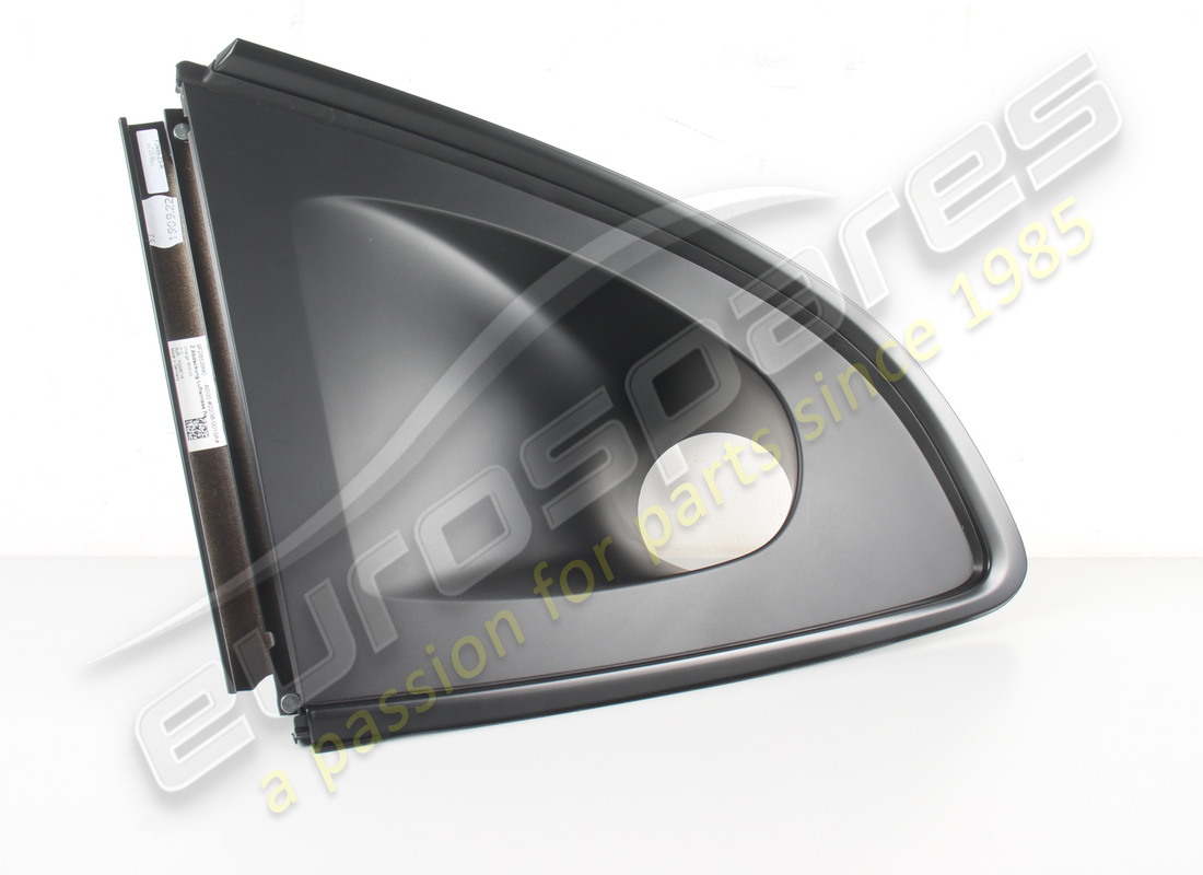 NEW PORSCHE Z COVER AIR INLET. PART NUMBER 9F2853990 (1) new porsche z cover air inlet. part number 9f2853990 (1)