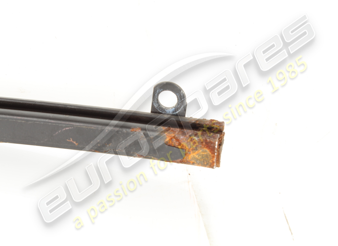 used eurospares lh quarter glass & frame for gts. part number eap1721800 (5)