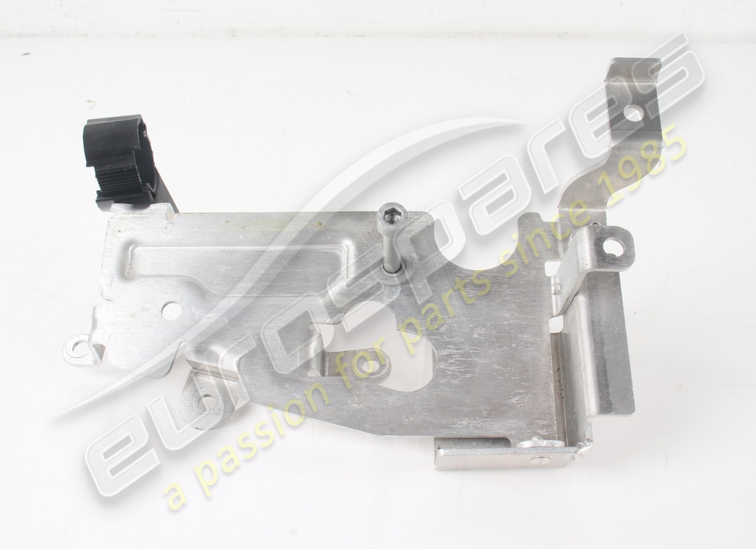 used ferrari staffa nourice tre vani. part number 784940 (2)