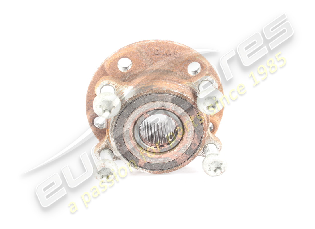 used maserati wheel bearing assembly. part number 675002211 (1)