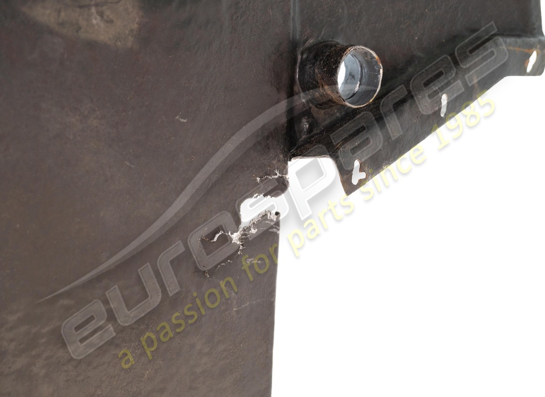 damaged ferrari front aereodynamic bottom. part number 65663900 (6)