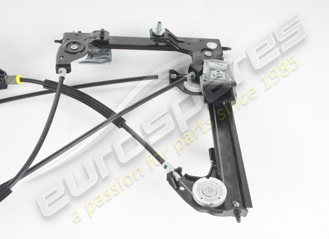 used ferrari rear screen lifter. part number 815189 (3)