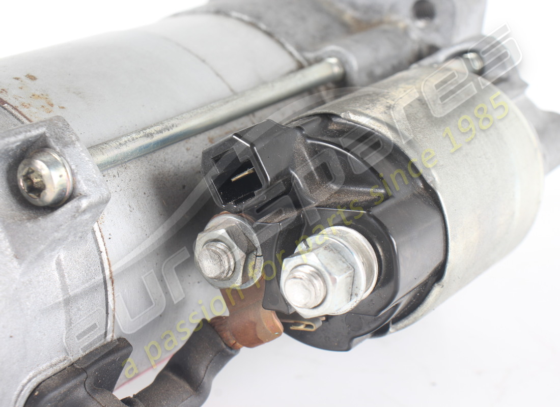 USED FERRARI STARTER MOTOR. PART NUMBER 272494 (4) used ferrari starter motor. part number 272494 (4)