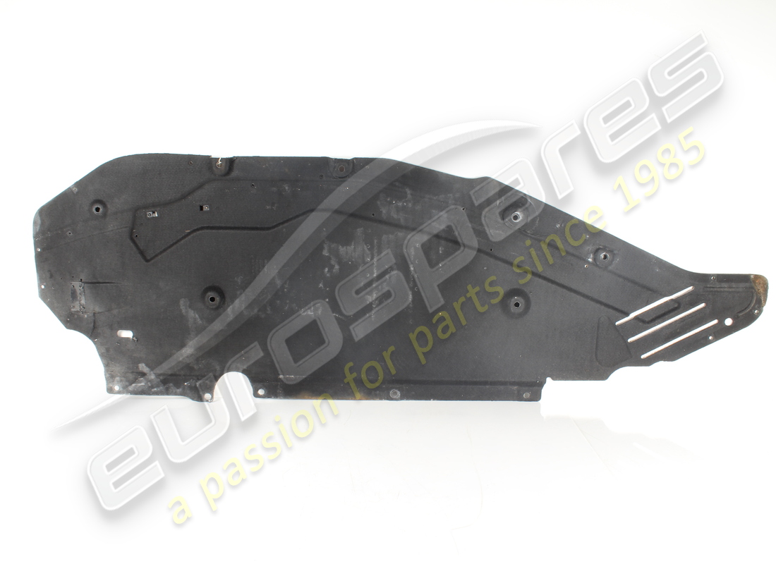 used ferrari complete rh centre flat undert. part number 88084100 (1)