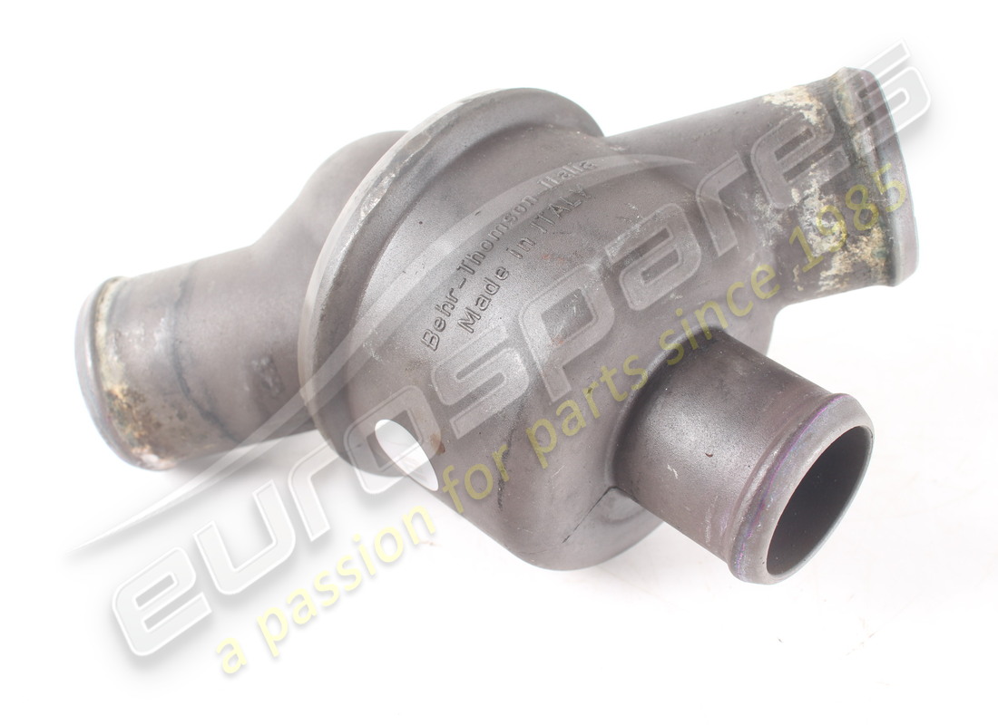 used maserati thermostat. part number 585045600 (1)