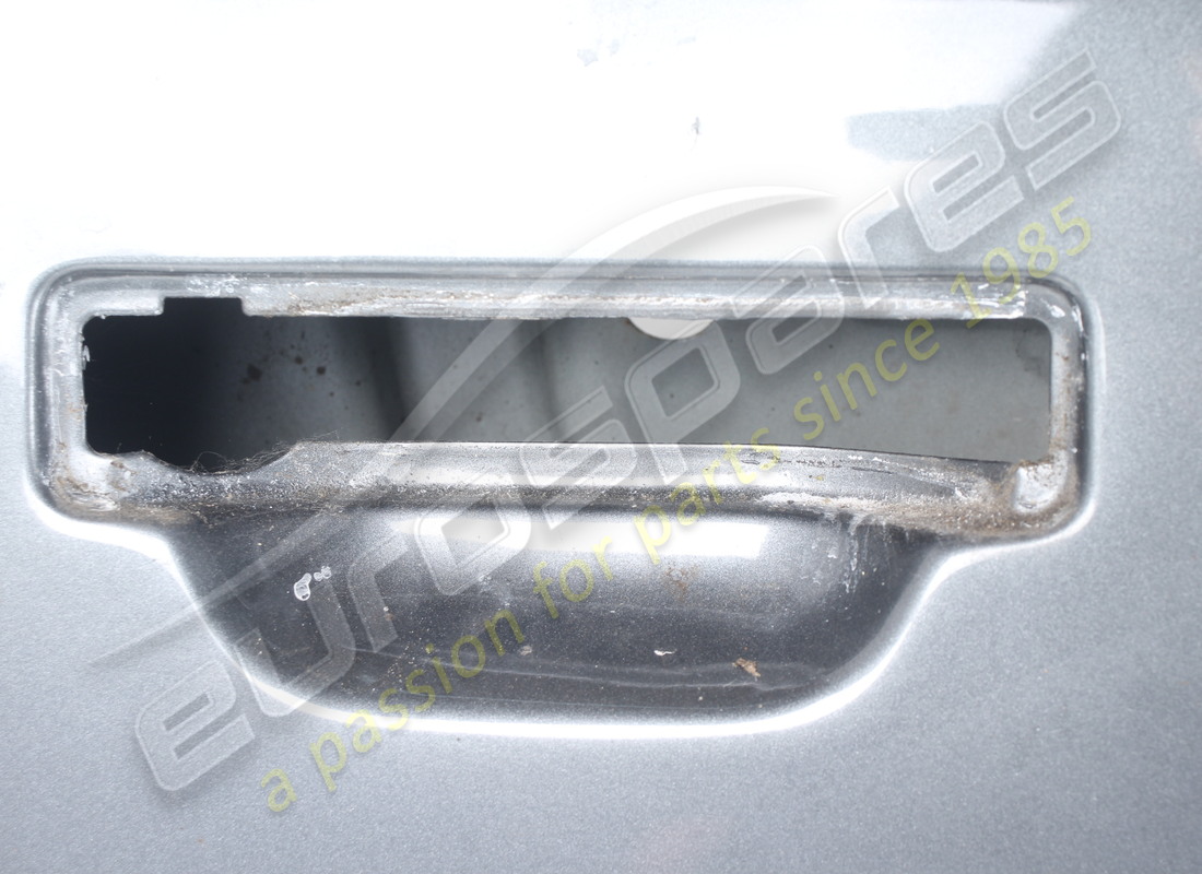 used maserati rear door. part number 374530204 (4)