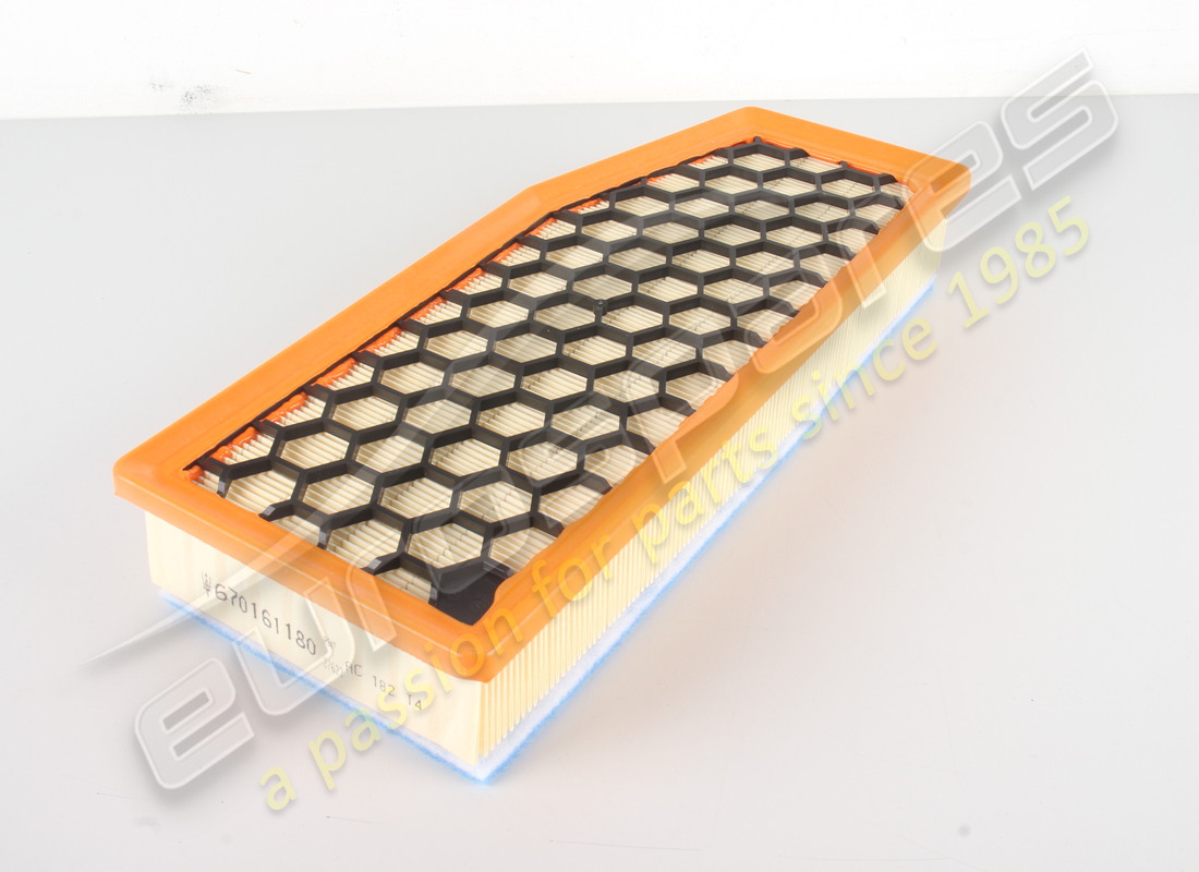 new maserati air filter element. part number 670161180 (1)