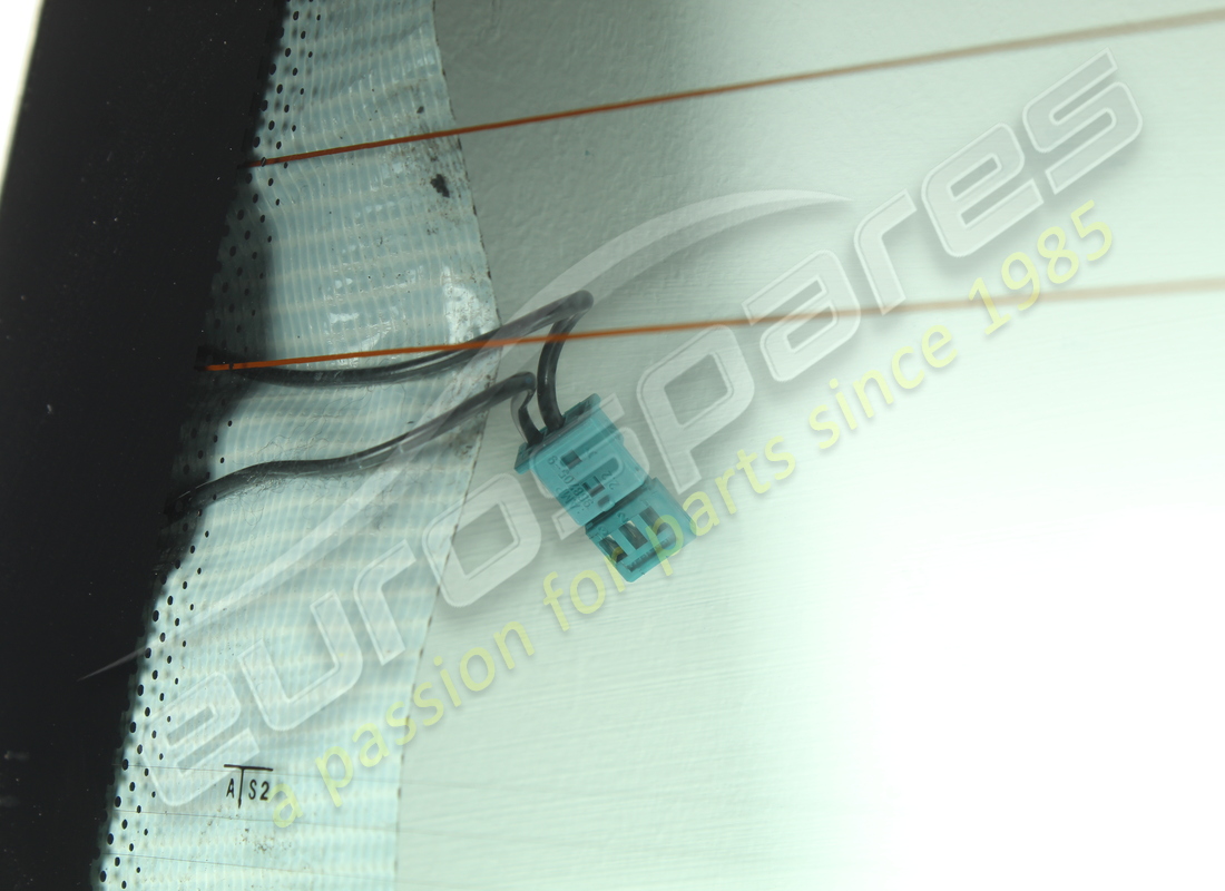 USED MASERATI REAR WINDOW GLASS. PART NUMBER 83745100 (4) used maserati rear window glass. part number 83745100 (4)