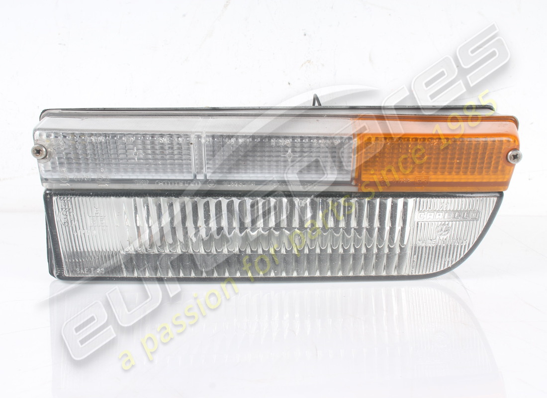 USED FERRARI LH FRONT LIGHT COMPLETE RHD PART NUMBER 61882400 (2) used ferrari lh front light complete rhd part number 61882400 (2)
