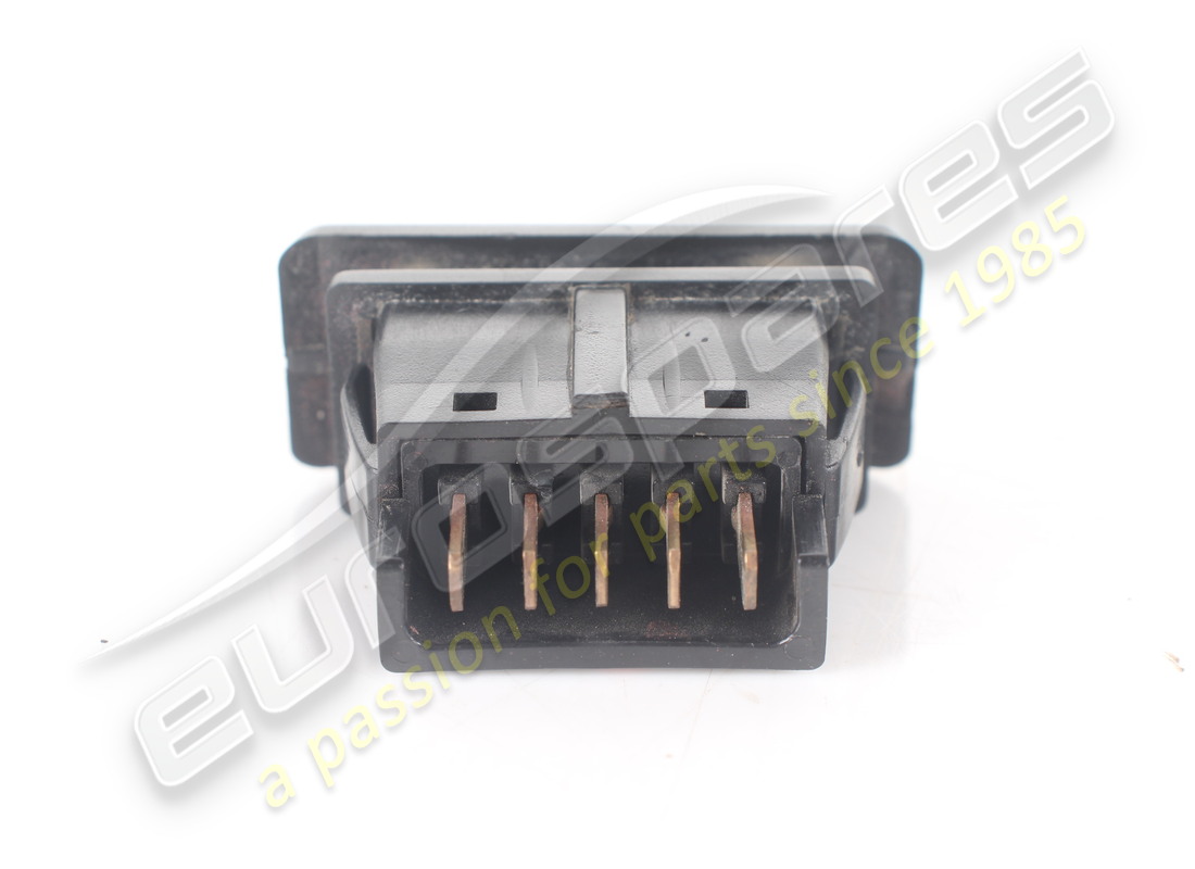 USED FERRARI RH WINDOW LIFTER SWITCH. PART NUMBER 126817 (4) used ferrari rh window lifter switch. part number 126817 (4)