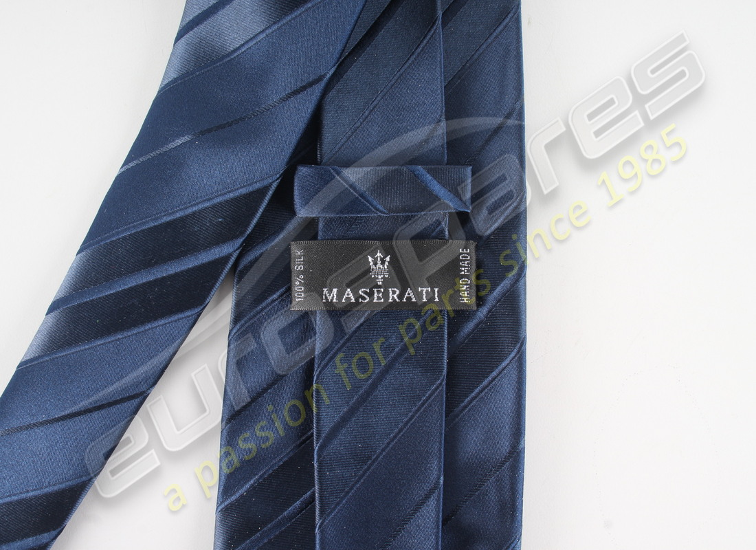 new maserati suit tie. part number eap1553117 (5)