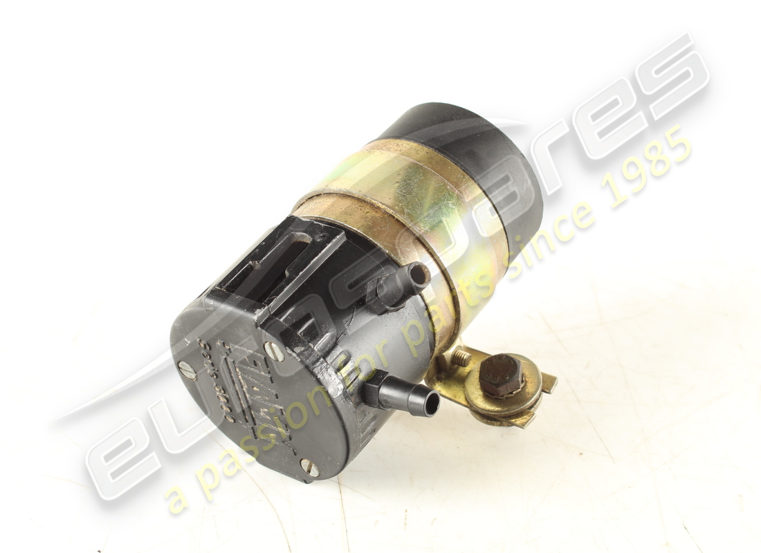 USED Ferrari HORN COMPRESSOR . PART NUMBER 61447800 (1)