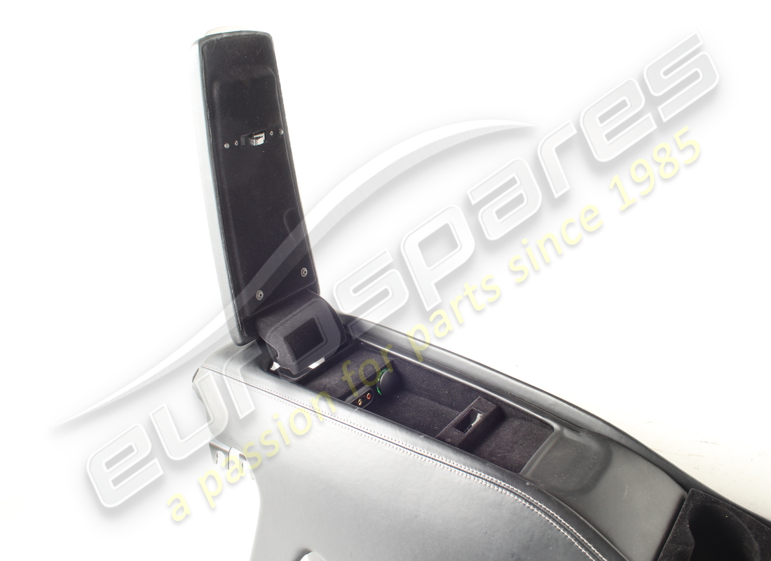 used ferrari centre console unit structur. part number 83577712 (7)