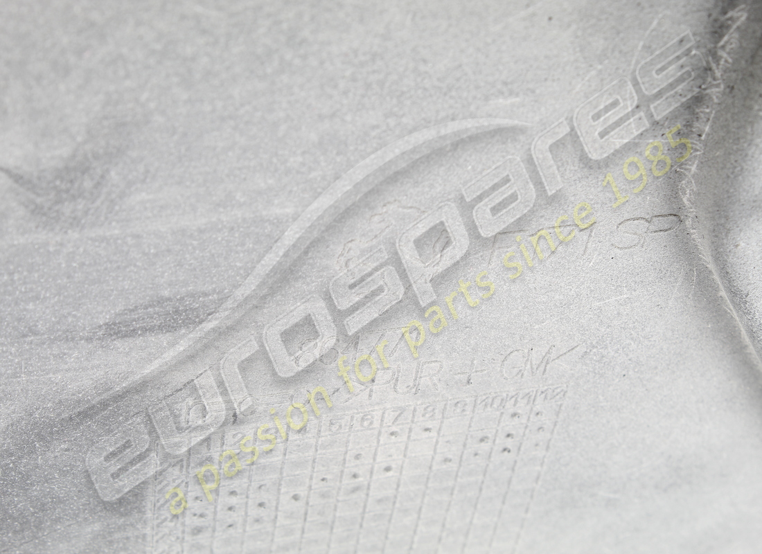 used ferrari ricoprim. inf lunotto spider. part number 973238 (3)