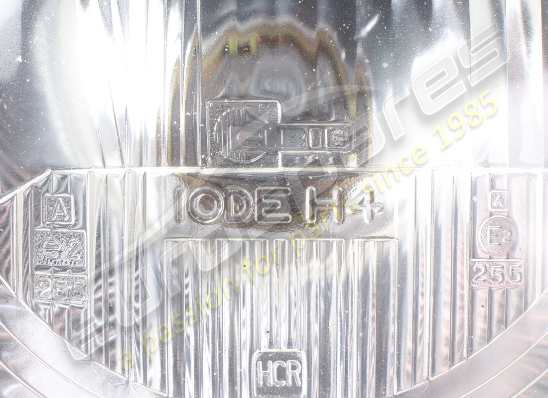 used ferrari head lamp unit rhd part number 60865100 (4)