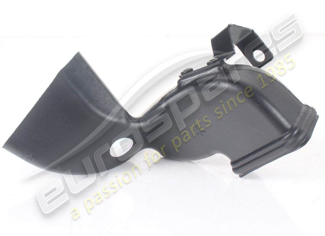 USED FERRARI PASSENGER SIDE LOWER FOOTWEL. PART NUMBER 88202000 (3) used ferrari passenger side lower footwel. part number 88202000 (3)