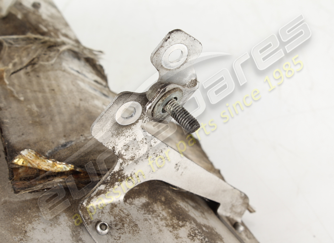 used ferrari rh gearbox heat shield. part number 272274 (2)