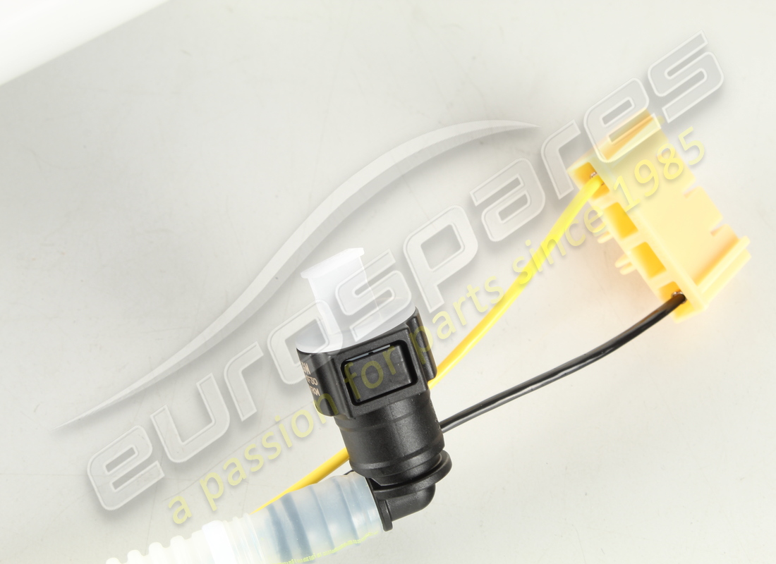 new porsche fuel pump. part number 99162014101 (2)