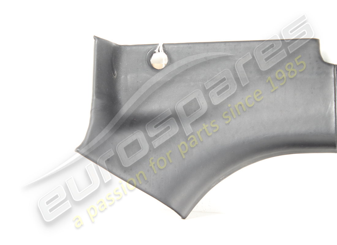 used ferrari rh lateral sill trim. part number 83966904 (2)