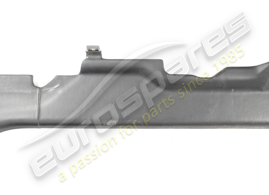 used ferrari rh lateral sill trim. part number 83966904 (3)
