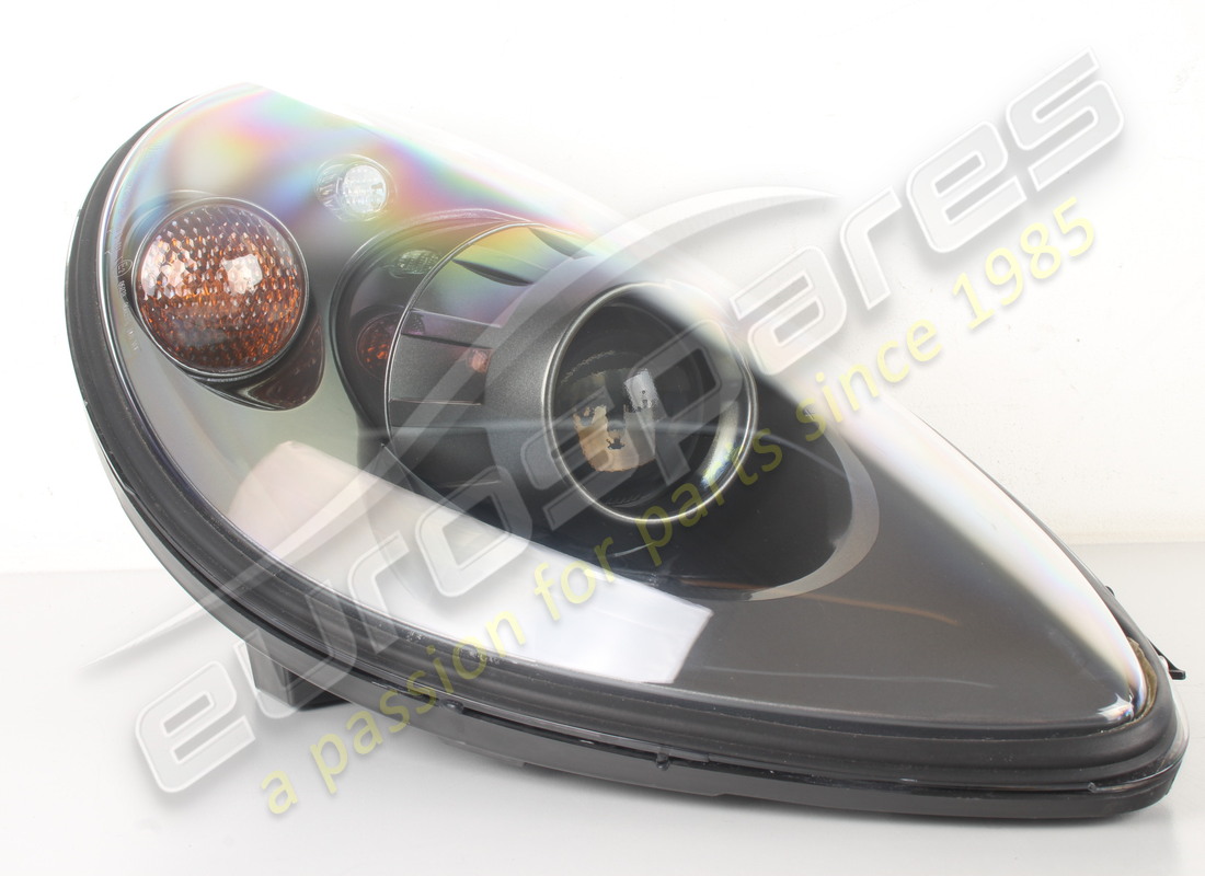 new (other) ferrari rh headlight grigio silverstone lhd part number 68269196 (1)