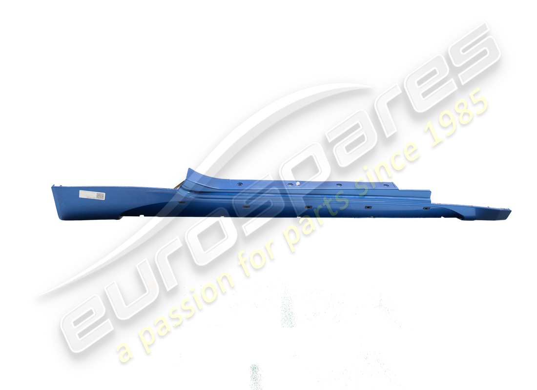 used maserati rh side skirtmc line. part number 980145389 (1)