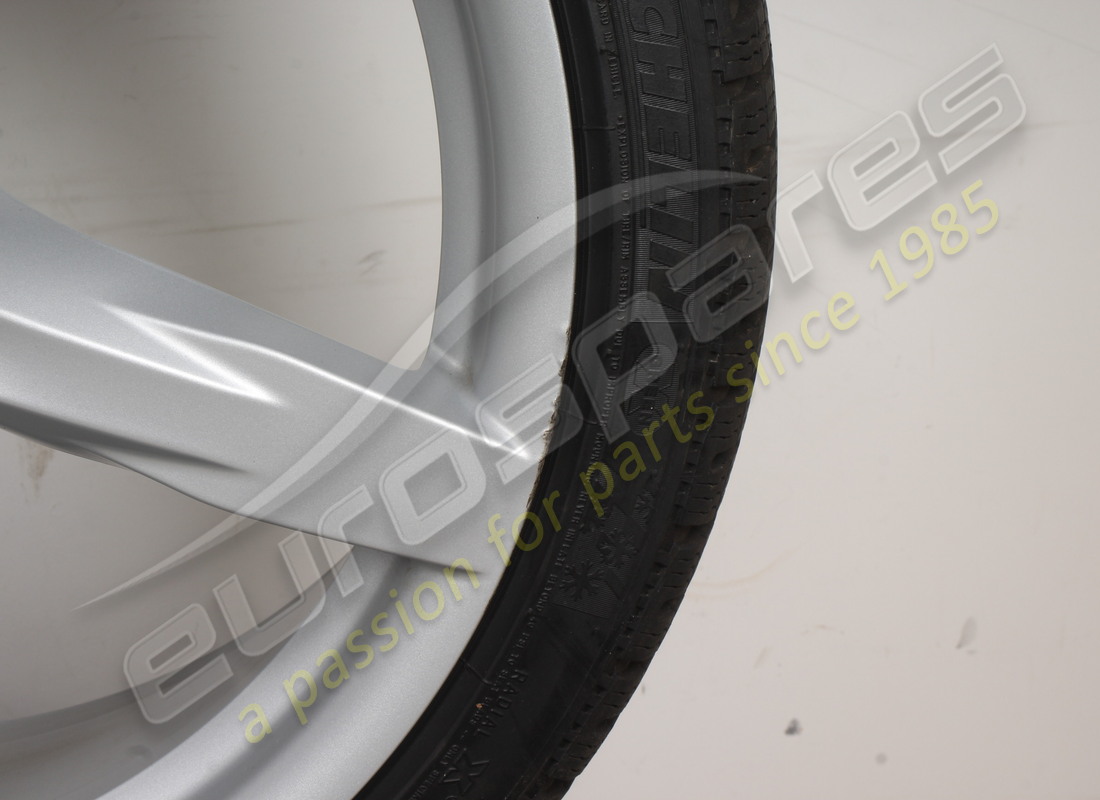 used ferrari gtc4lusso matt silver rims k. part number 70004725 (5)