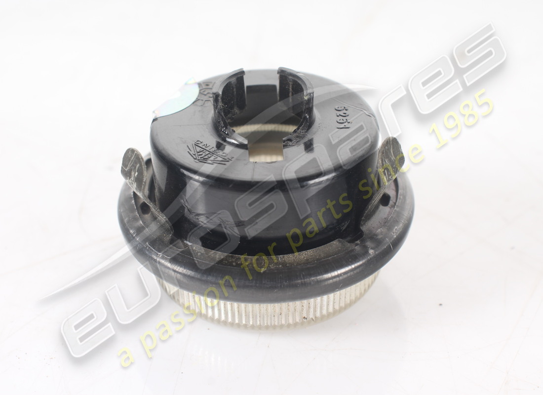 DAMAGED FERRARI COURTESY LIGHT. PART NUMBER 61804700 (2) damaged ferrari courtesy light. part number 61804700 (2)